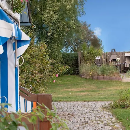 Apartment Strandhaus Bornhausen Fische