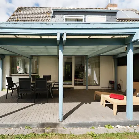 Strandhaus Bornhausen Fische Appartement *