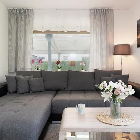 Strandhaus Bornhausen Fische Appartement *