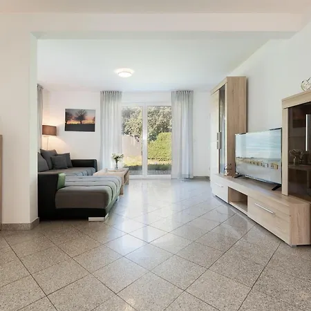 Strandhaus Bornhausen Fische Appartement *